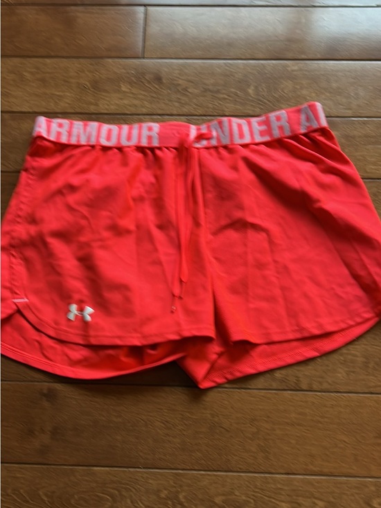 Under Armour Pants - Under Armour Women’s hot pink Athletic Shorts
